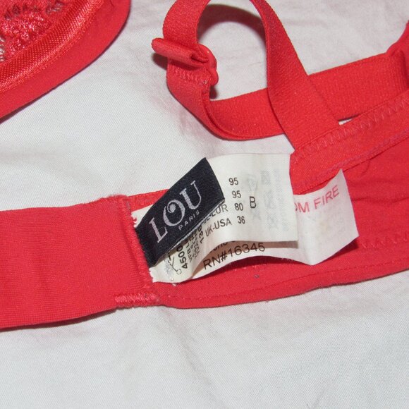 LOU Paris Sheer Red Lace Demi Bra sz 36B Underwire Unlined - Picture 3 of 3